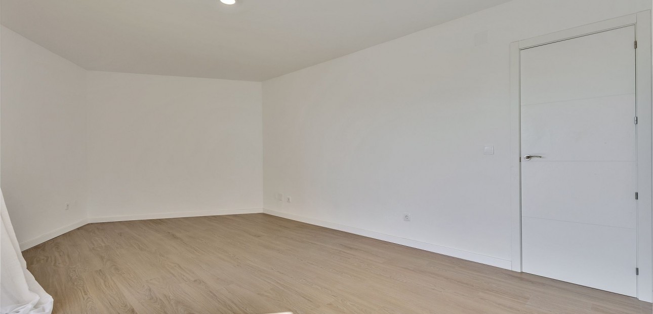 Sale - Apartment / flat -
Cabo Roig