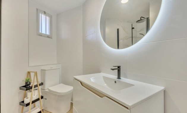 Sale - Apartment / flat -
Cabo Roig