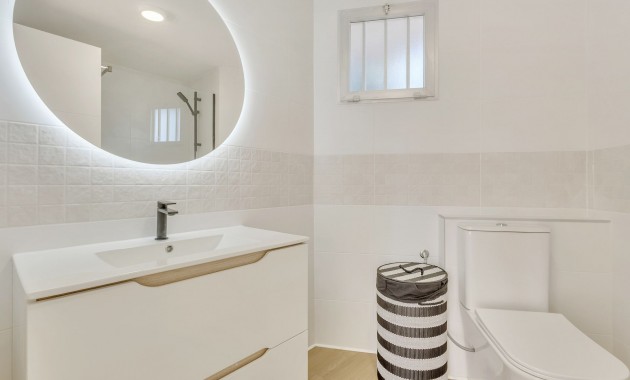 Sale - Apartment / flat -
Cabo Roig