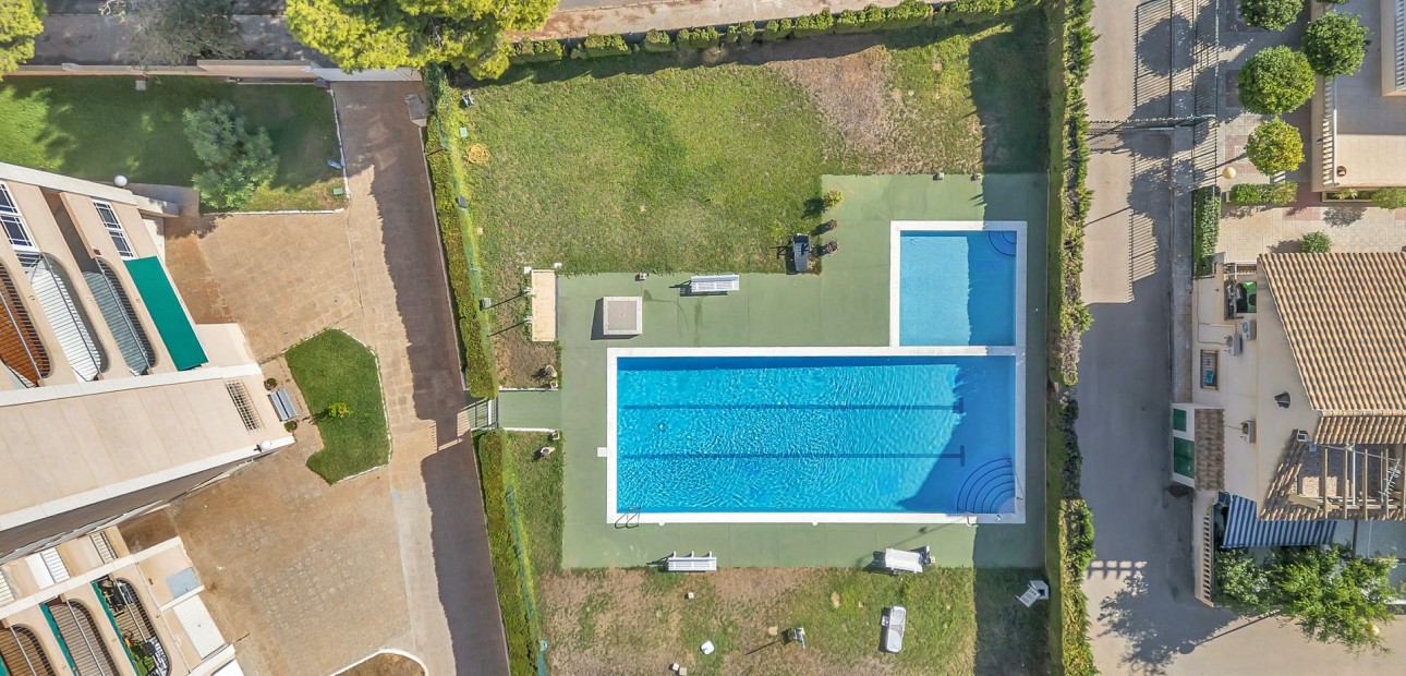 Sale - Apartment / flat -
Cabo Roig