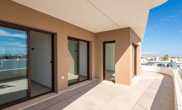 Sale - Apartment / flat -
Punta Prima