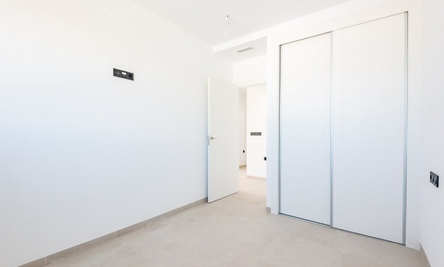 Sale - Apartment / flat -
Punta Prima