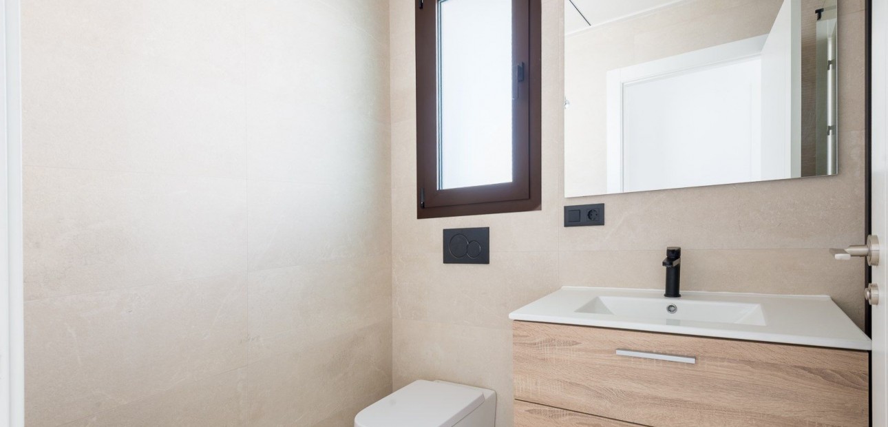 Sale - Apartment / flat -
Punta Prima