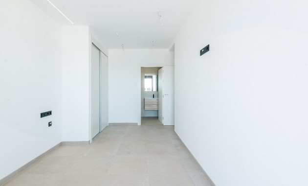 Sale - Apartment / flat -
Punta Prima