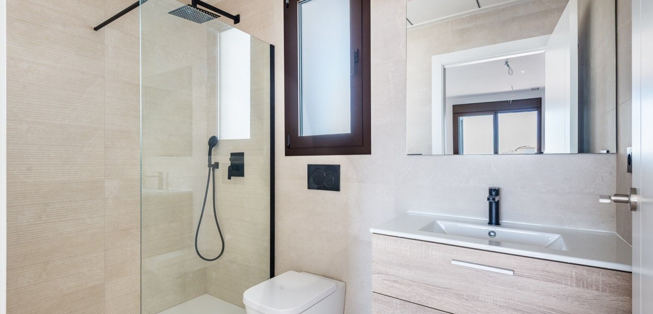 Sale - Apartment / flat -
Punta Prima