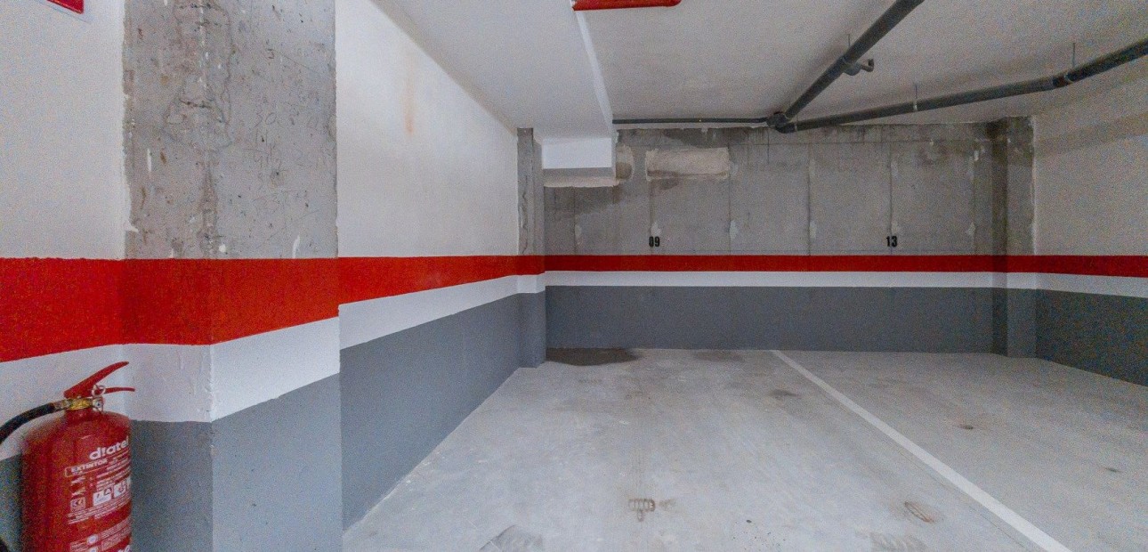 Sale - Apartment / flat -
Punta Prima
