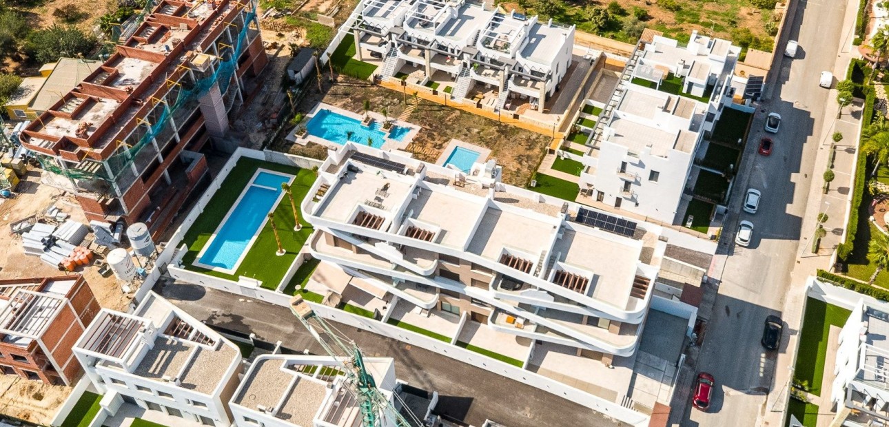 Sale - Apartment / flat -
Punta Prima