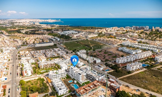 Sale - Apartment / flat -
Punta Prima