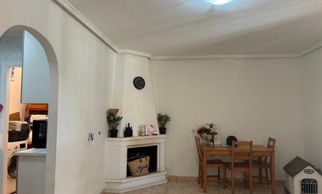 Sale - Terraced house -
Orihuela Costa - Playa Flamenca
