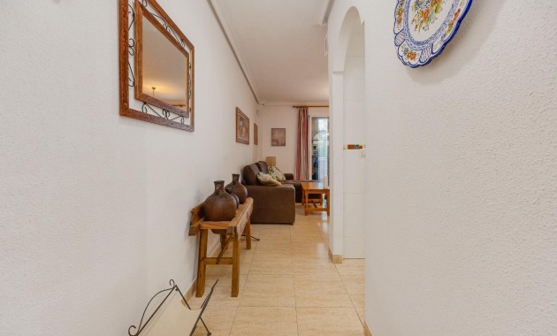 Sale - Apartment / flat -
Torrevieja - Torreblanca