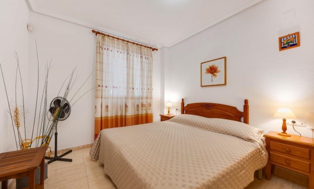 Sale - Apartment / flat -
Torrevieja - Torreblanca