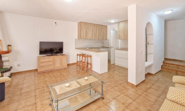 Sale - Terraced house -
Orihuela Costa - Punta Prima