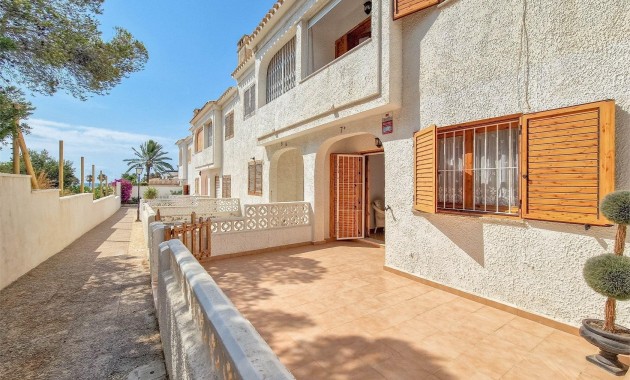 Sale - Terraced house -
Orihuela Costa - Playa Flamenca