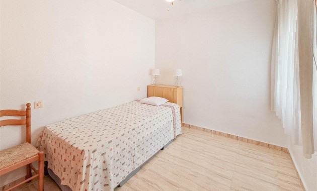 Sale - Terraced house -
Orihuela Costa - Playa Flamenca