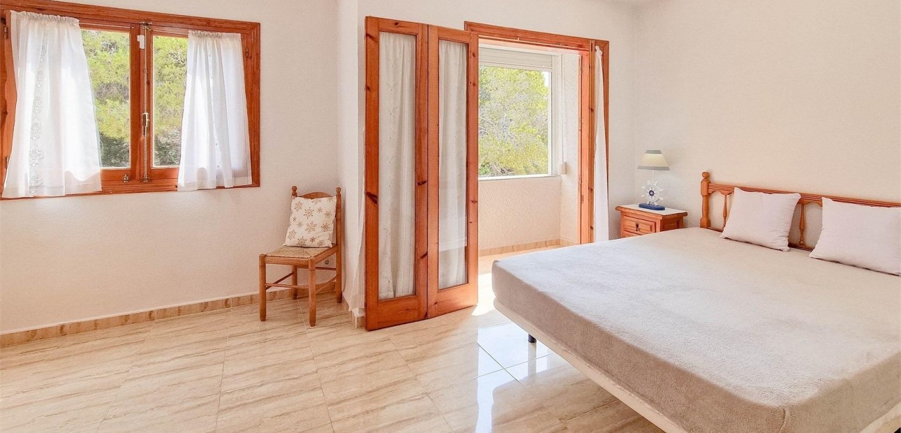 Sale - Terraced house -
Orihuela Costa - Playa Flamenca