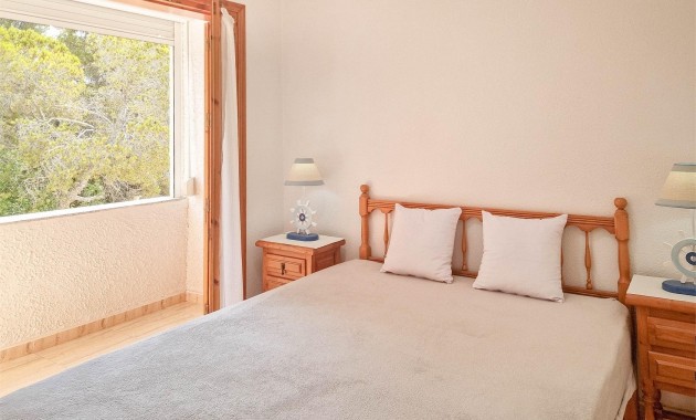 Sale - Terraced house -
Orihuela Costa - Playa Flamenca
