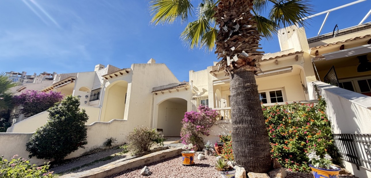 Sale - Bungalow -
Orihuela Costa - Las Ramblas