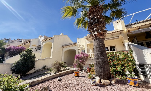 Sale - Bungalow -
Orihuela Costa - Las Ramblas