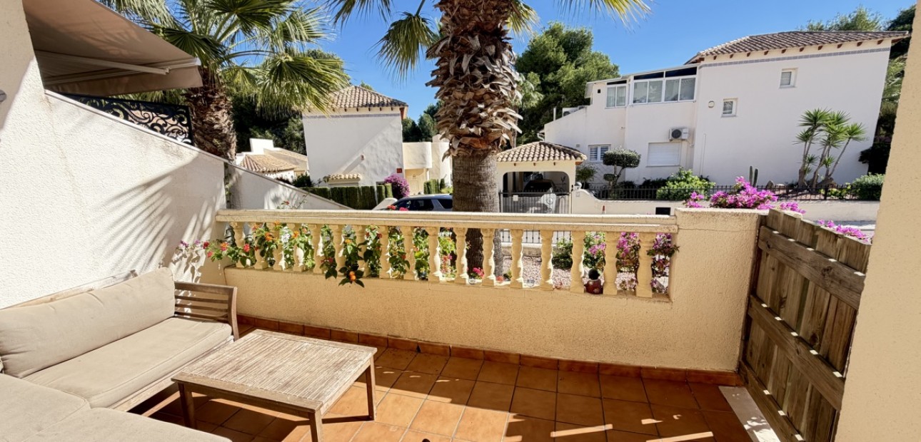 Sale - Bungalow -
Orihuela Costa - Las Ramblas