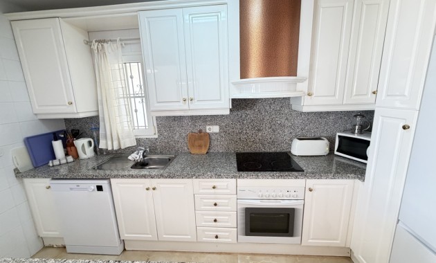 Sale - Bungalow -
Orihuela Costa - Las Ramblas