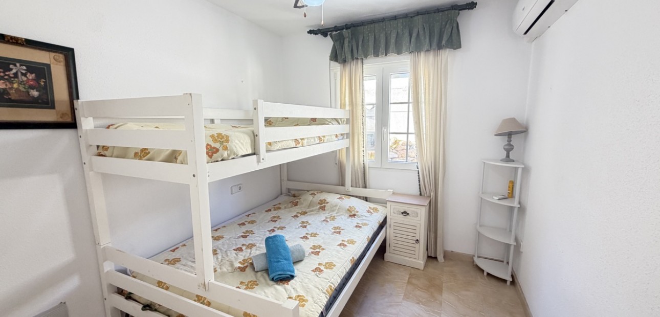 Sale - Bungalow -
Orihuela Costa - Las Ramblas