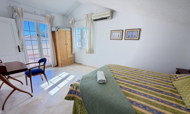 Sale - Bungalow -
Orihuela Costa - Las Ramblas
