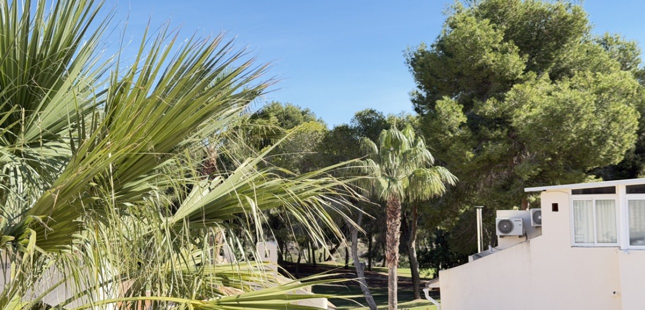 Sale - Bungalow -
Orihuela Costa - Las Ramblas