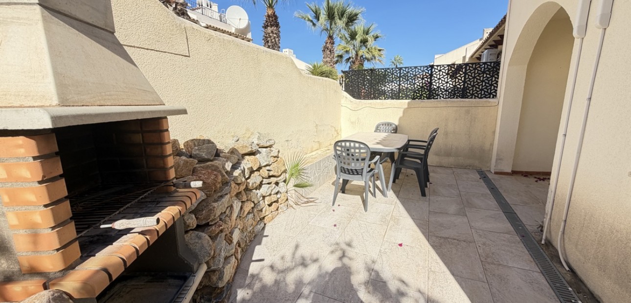 Sale - Bungalow -
Orihuela Costa - Las Ramblas