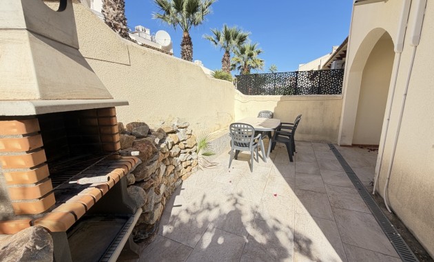 Sale - Bungalow -
Orihuela Costa - Las Ramblas
