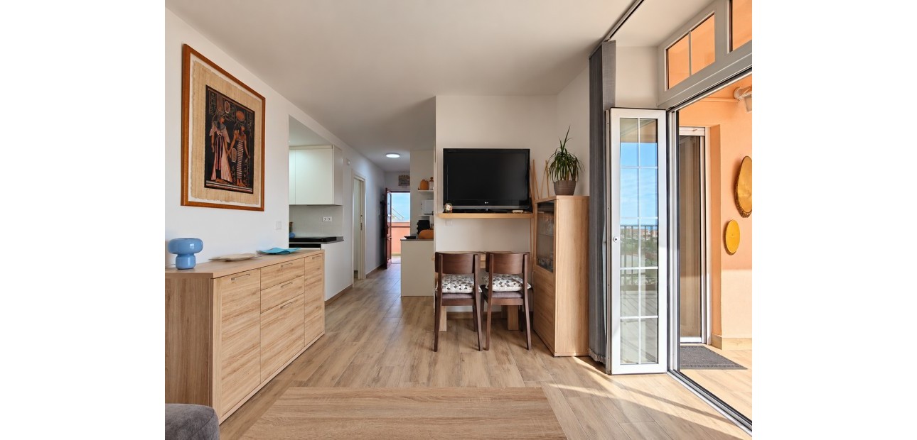 Sale - Apartment / flat -
Torrevieja - Torre La Mata