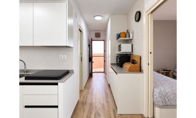 Sale - Apartment / flat -
Torrevieja - Torre La Mata