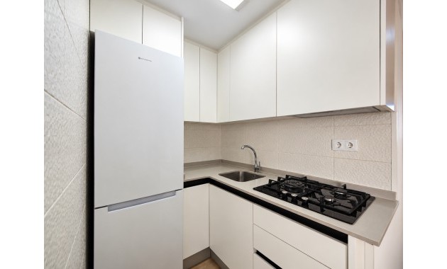 Sale - Apartment / flat -
Torrevieja - Torre La Mata