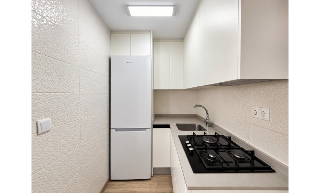 Sale - Apartment / flat -
Torrevieja - Torre La Mata