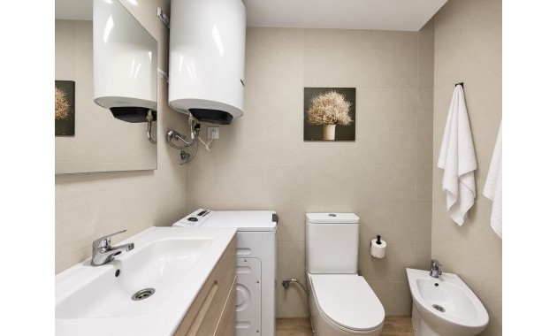 Sale - Apartment / flat -
Torrevieja - Torre La Mata