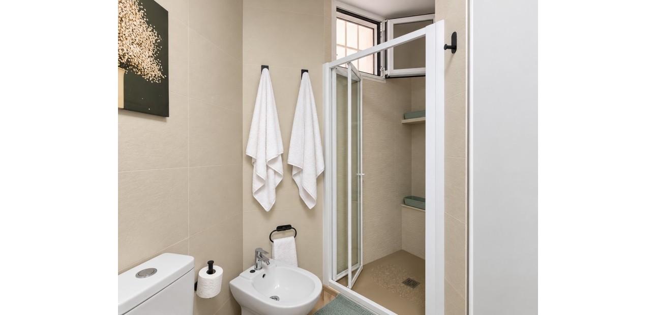 Sale - Apartment / flat -
Torrevieja - Torre La Mata