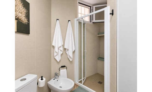 Sale - Apartment / flat -
Torrevieja - Torre La Mata
