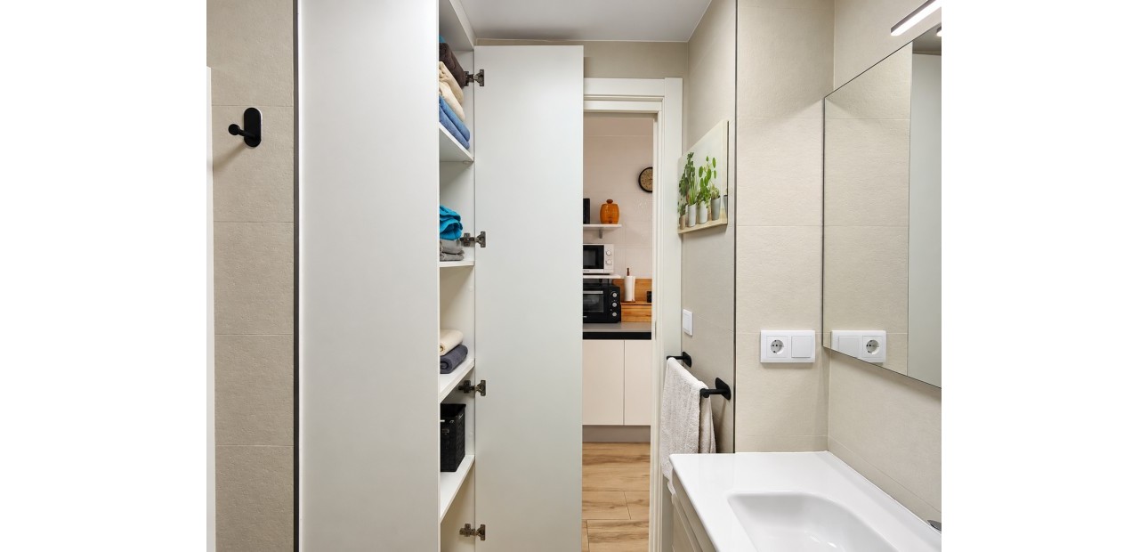 Sale - Apartment / flat -
Torrevieja - Torre La Mata