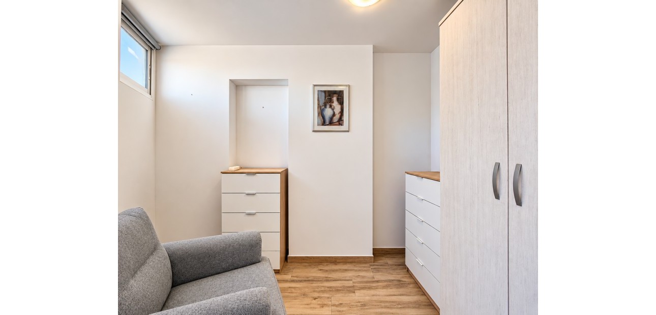 Sale - Apartment / flat -
Torrevieja - Torre La Mata