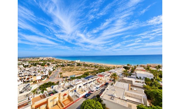 Sale - Apartment / flat -
Torrevieja - Torre La Mata