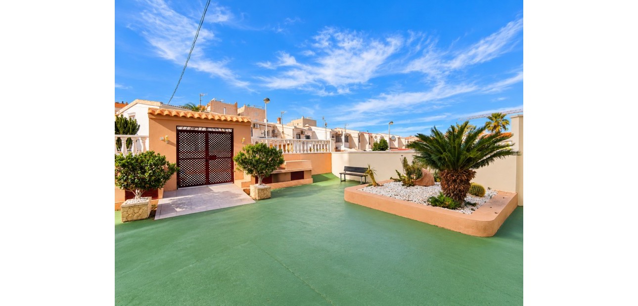 Sale - Apartment / flat -
Torrevieja - Torre La Mata