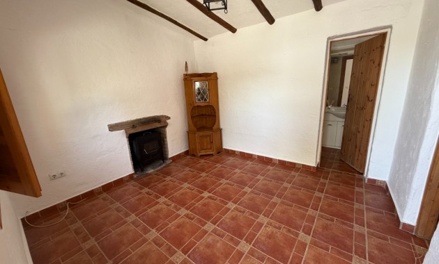 Sale - Country Property/Finca -
Torremendo