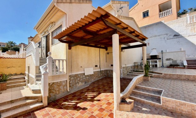 Herverkoop - Villa -
Ciudad Quesada