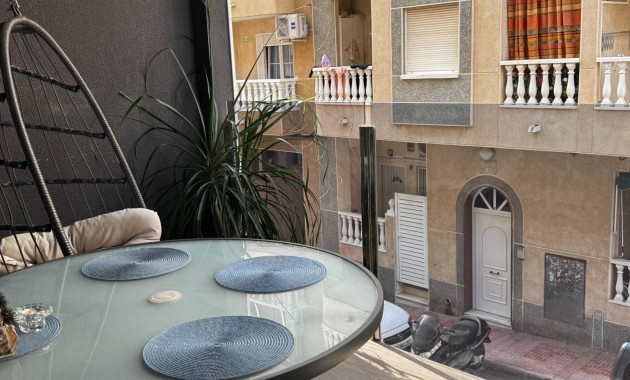 Sale - Apartment / flat -
Torrevieja - Playa del cura