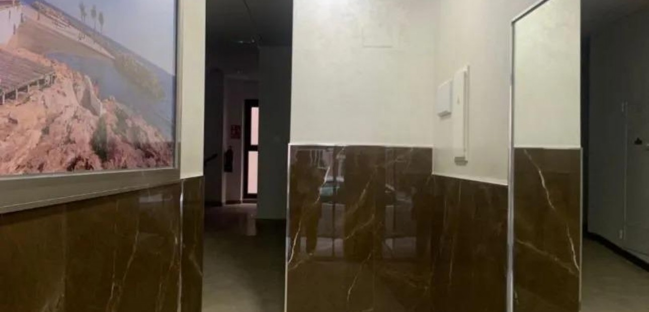 Sale - Apartment / flat -
Torrevieja - Playa del cura