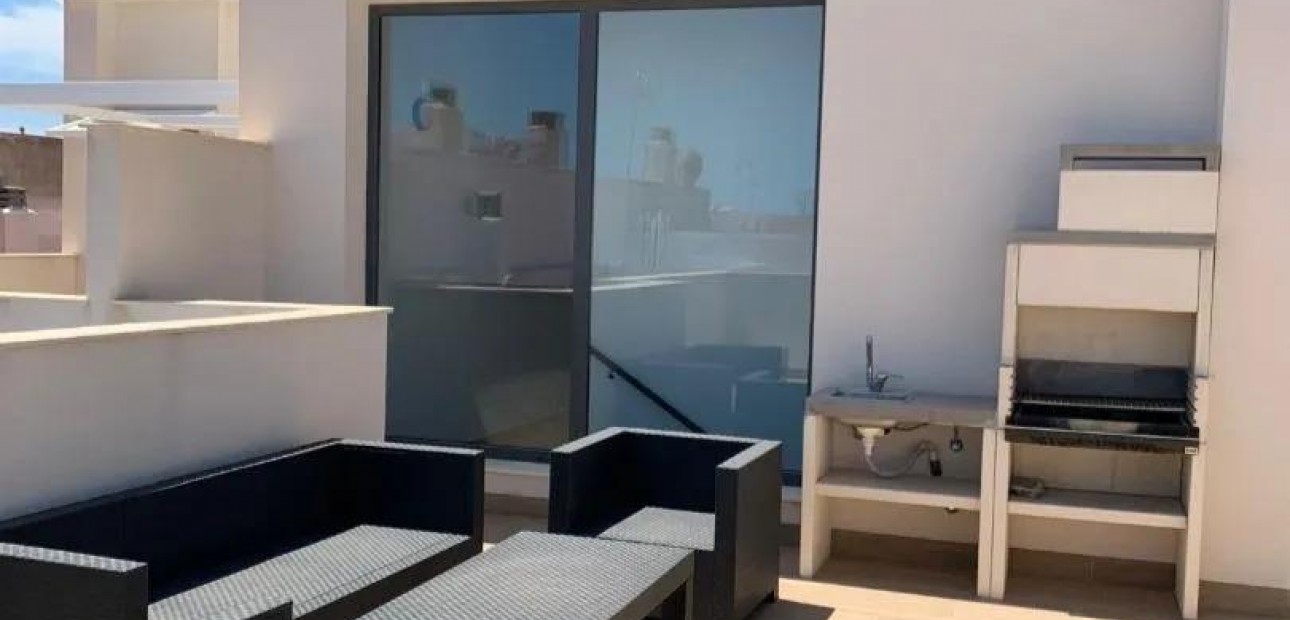 Sale - Apartment / flat -
Torrevieja - Playa del cura