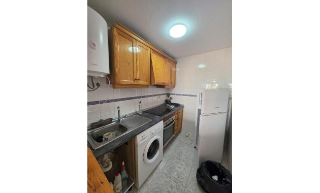 Sale - Apartment / flat -
Torrevieja - Estacion de autobuses