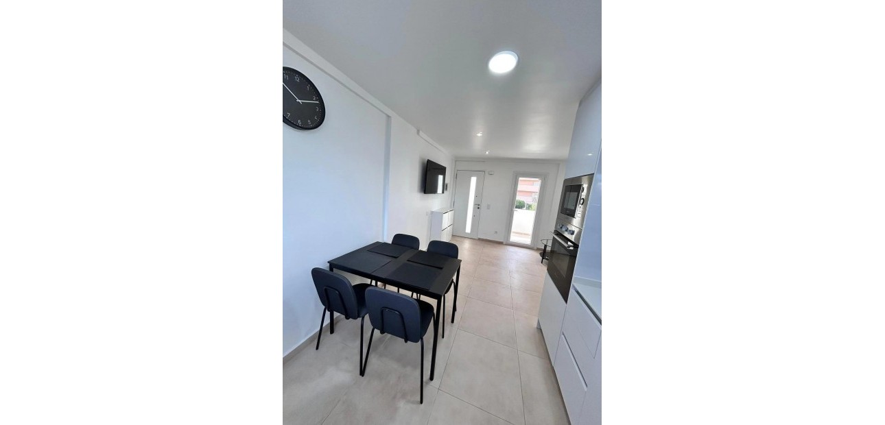 Sale - Apartment / flat -
Orihuela Costa - La Zenia