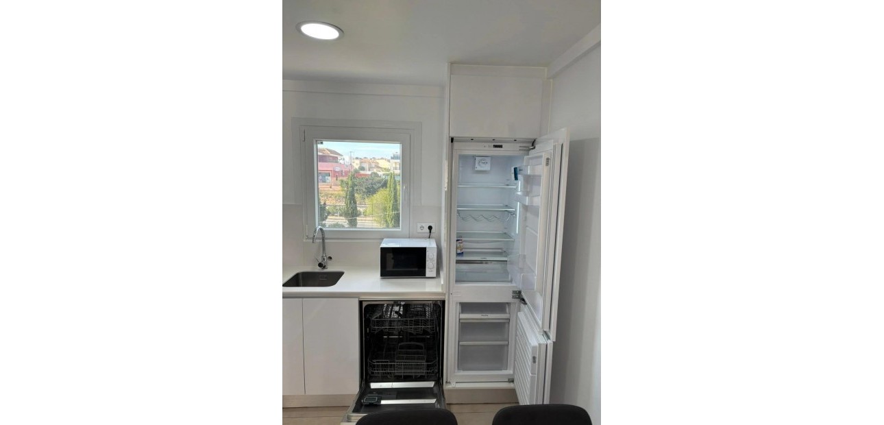 Sale - Apartment / flat -
Orihuela Costa - La Zenia