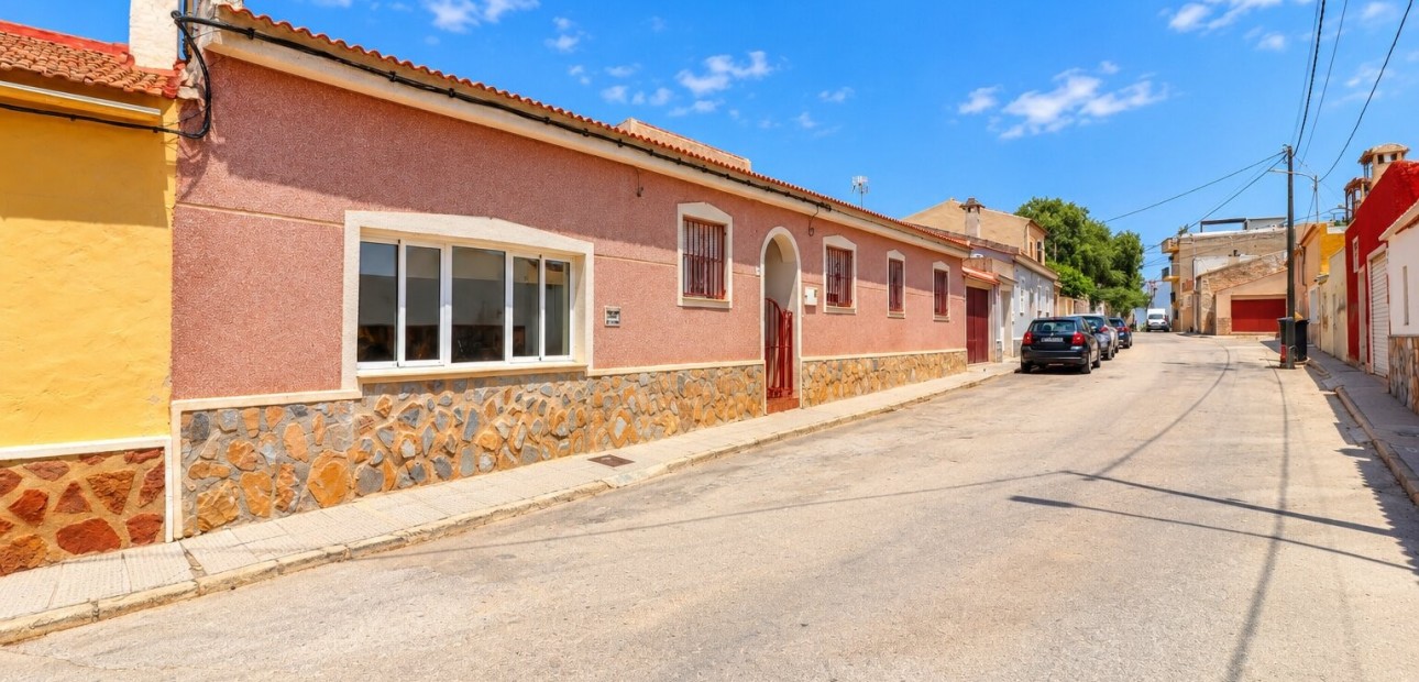 Sale - Semi Detached Villa -
Benijofar - Benijofar - Village