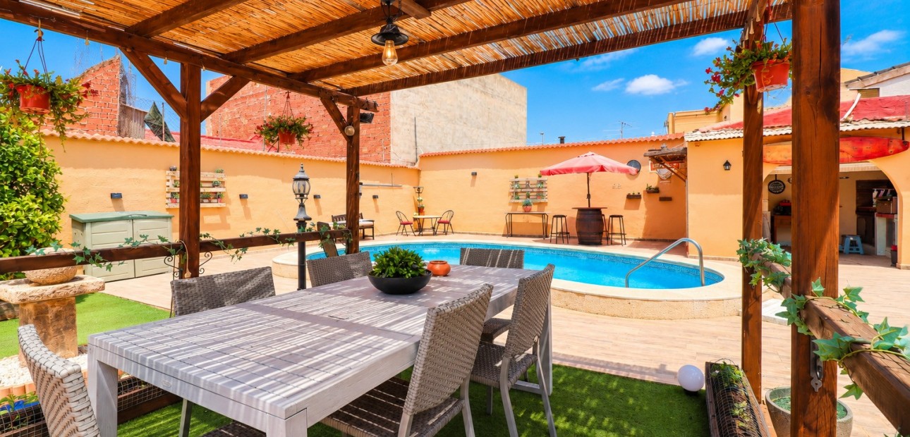 Sale - Semi Detached Villa -
Benijofar - Benijofar - Village